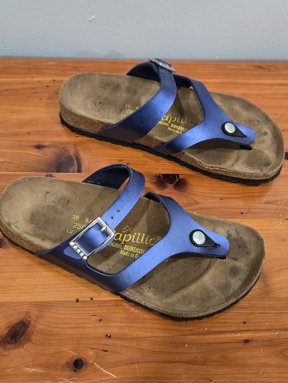 Birkenstock Papillio Metallic Purple Thong Sandals Size 39 US Women 8